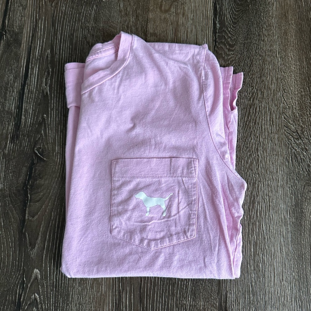 PINK Victoria’s Secret t-shirt